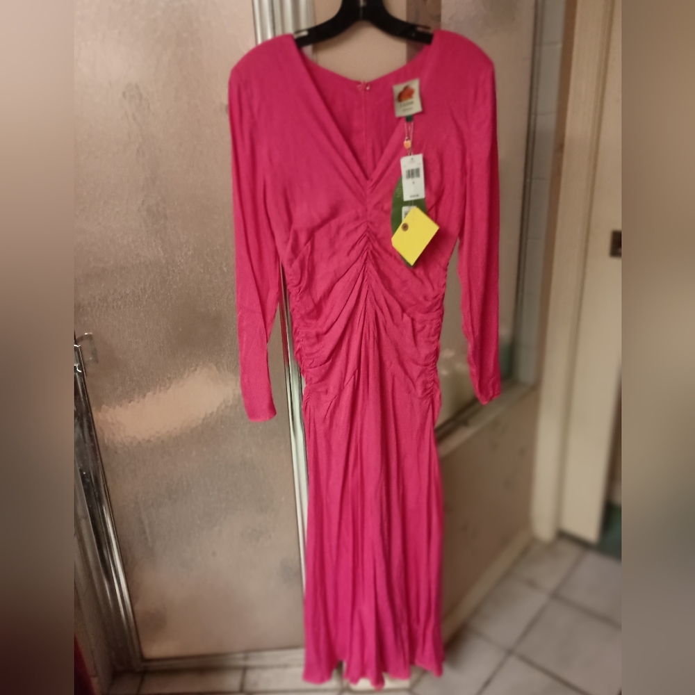 NWT Farm Rio Vibrant Pink Long Sleeve Dress Small Full Length
